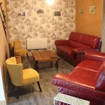Holiday home Le Corbeau Girondelle